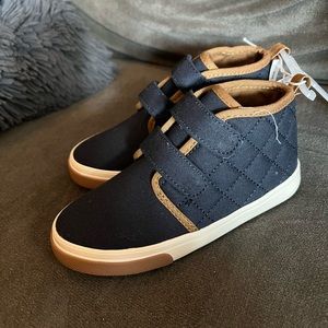 Toddler shoes